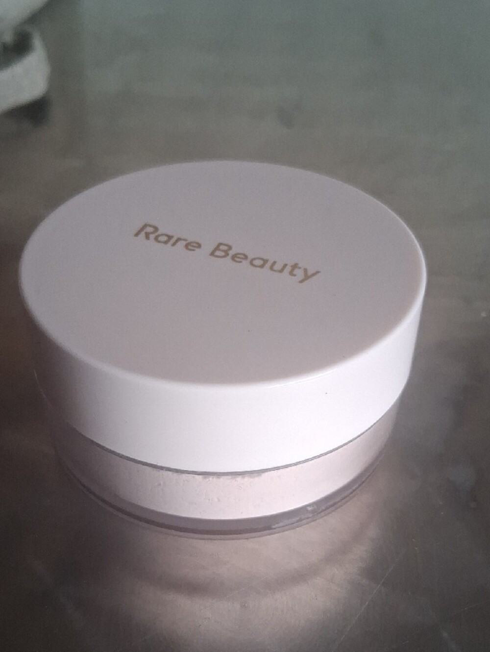 Rare Beauty Light Color Setting Powder